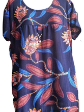 Load image into Gallery viewer, Women's Scoop neck Short Sleeve Loose Fit floral print T-Shirt casual blouses