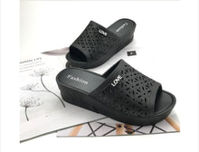 Load image into Gallery viewer, Mid heels slippers, Fashion slippers, Summer slippers
