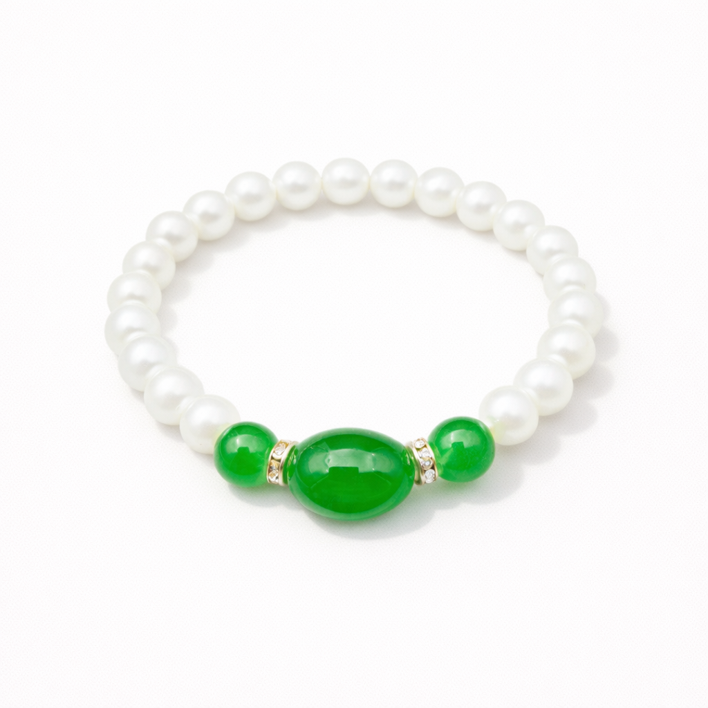 Elegant Beaded Bracelet with Lucky Charm – Versatile Style in Ceramic, Glass & Faux Jade