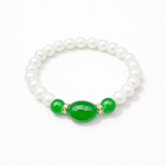 Elegant Beaded Bracelet with Lucky Charm – Versatile Style in Ceramic, Glass & Faux Jade