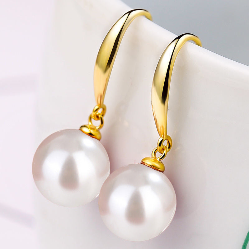 Classic Round Faux Pearl Earrings – Elegant & Everyday Style