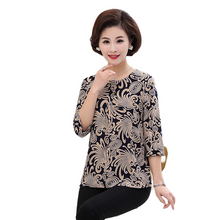 Load image into Gallery viewer, Summer women's crewneck three quarters sleeve  loos fit Blouses floral print tops
