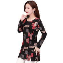 Load image into Gallery viewer, Crewneck long sleeve floral print pattern split hem blouses with pockets slim fit tops
