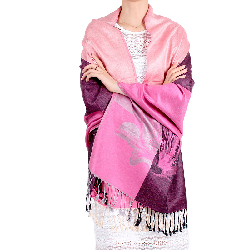 Soft Cotton Floral Scarf with Tassels – Lightweight & Comfortable Everyday Wrap