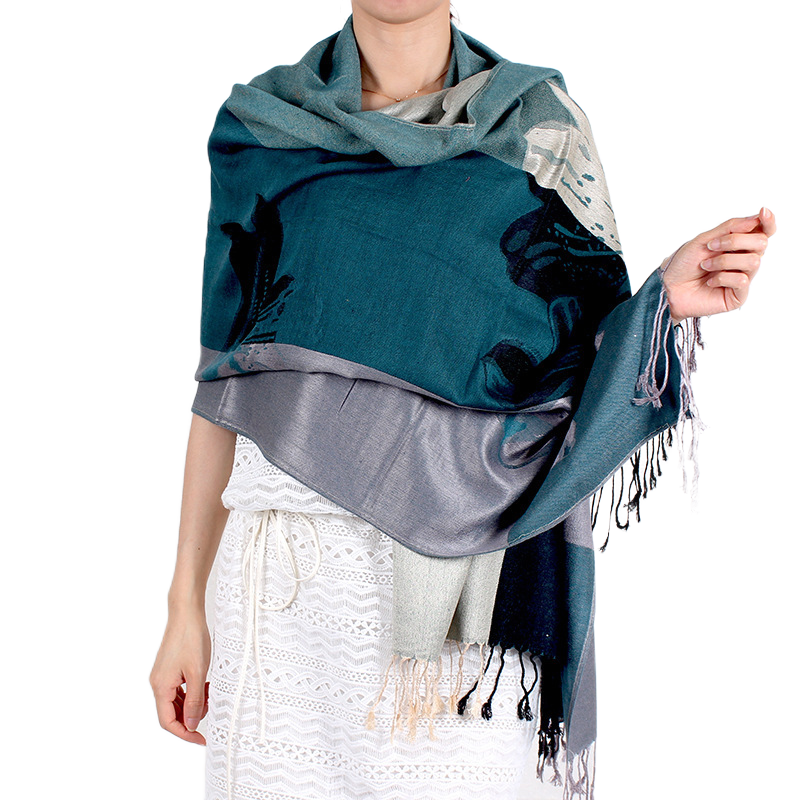 Soft Cotton Floral Scarf with Tassels – Lightweight & Comfortable Everyday Wrap