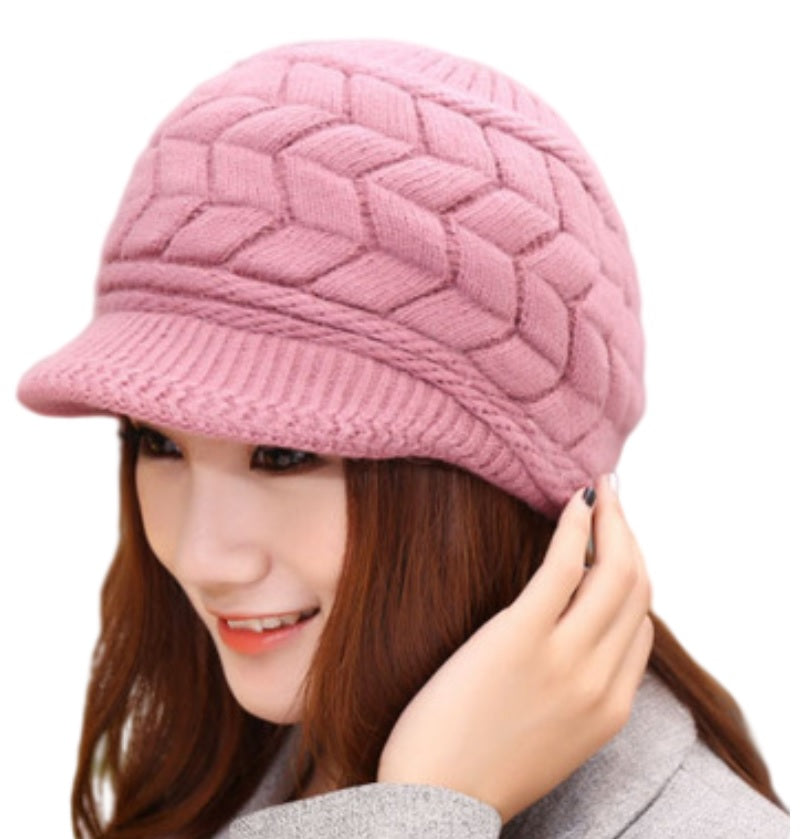 Women's  Winter  chunky cable Knit Hat  fleece lining Ski Caps with Visor