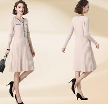 Charger l'image dans la galerie, Robes chaudes en tricot torsadé à col en V et à manches longues pour femmes 
