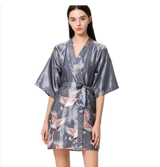 Women‘s V-neck  short Kimono Satin Dressing Gown Crane and Blossoms Sleep Lounge Nightwear  Bride Bridesmaid Robe