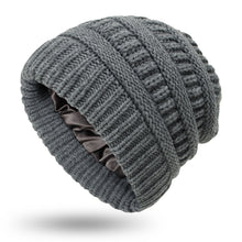Load image into Gallery viewer, Winter warm chunky knit beanie Hats Unisex solid colors caps
